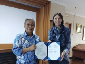 Katarzyna Maniszewska Indonesia