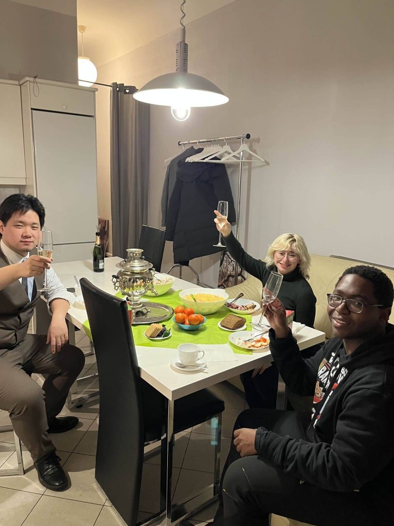 SRAS offered a cooking class in Russian where we learned how to make a traditional Russian salad Olivier. The teacher proudly took a picture of us with the finished product before we ate together.